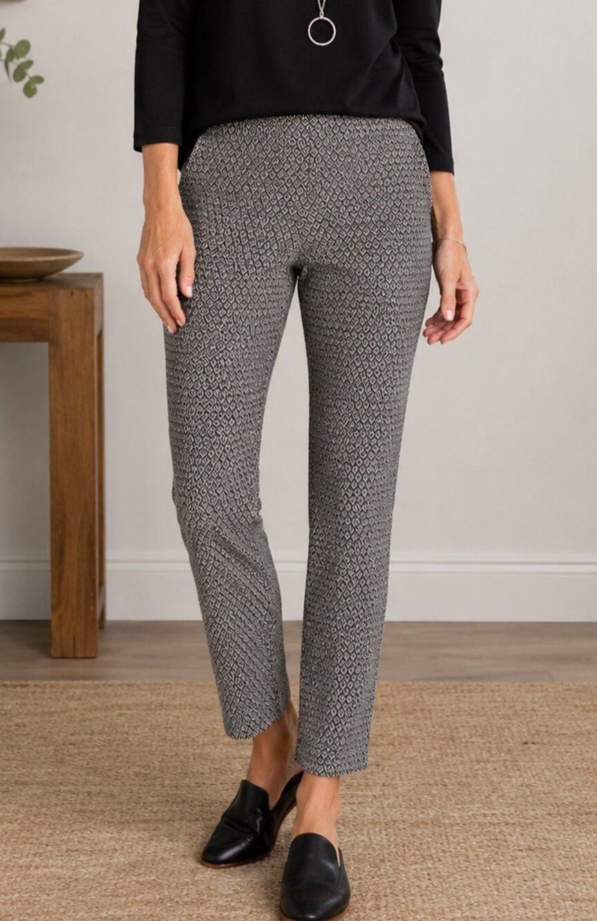 NWT Lisette L Montreal Reese Ankle Pants 6 Luxury Pull-on Stretch Geo Print $128